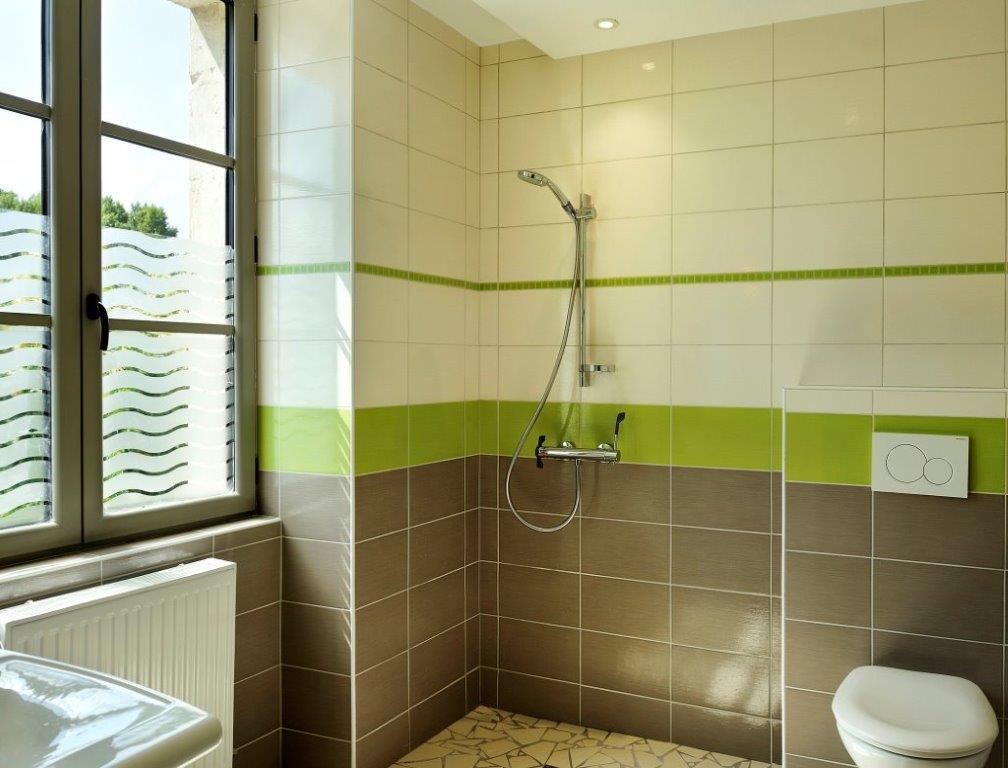 Hotel Auberge De La Bonde Logis 랑제 외부 사진
